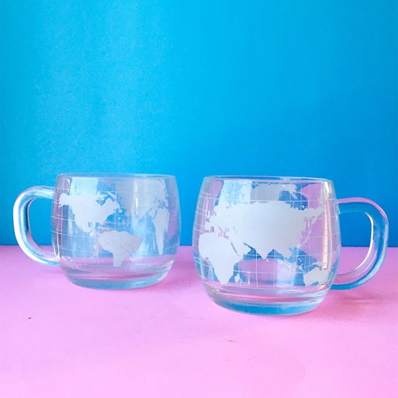 SOLD Glass Nestle Coffee Collector Glass Mugs Set of 4 - Picture 4 of 7